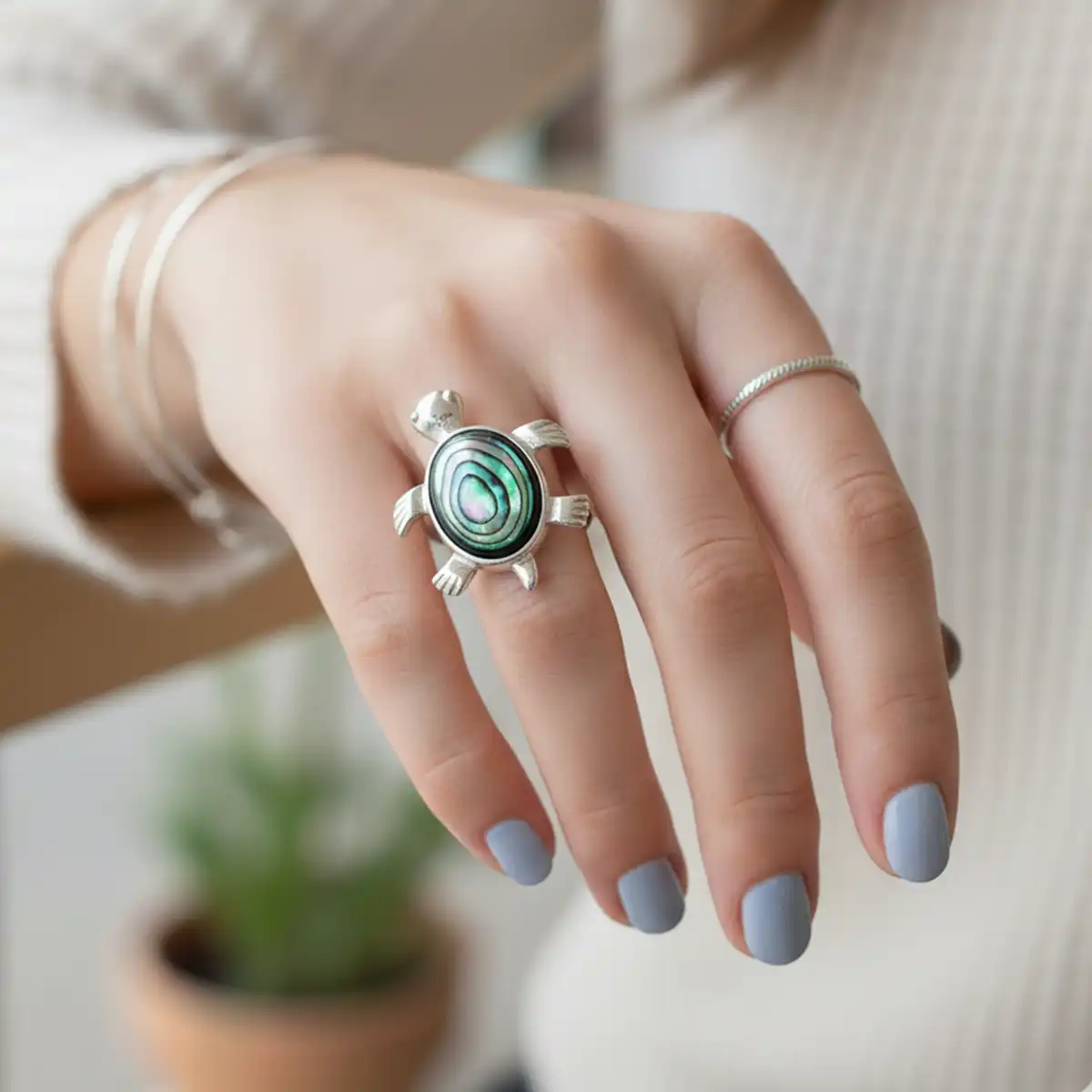 Silver turtle ring