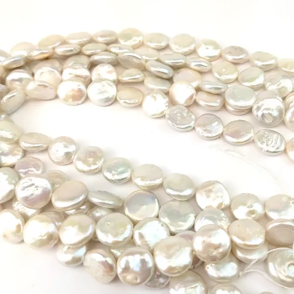 Coin Pearls 18mm, White - Image 3