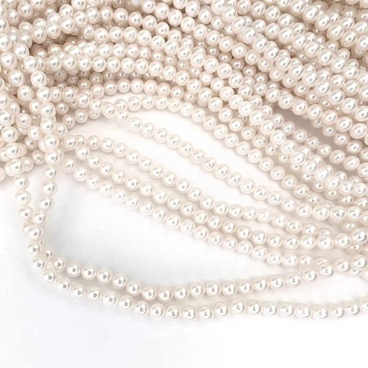 4-4.5mm High-Lustre Round Akoya Pearls - Image 3