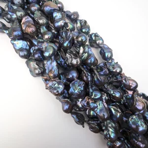 Medium peacock black fireball pearls