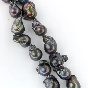 Peacock black medium fireball pearls