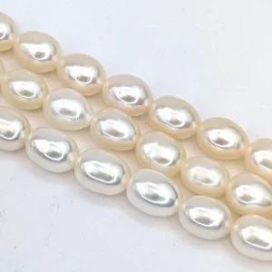 AA Rice Pearls - Freshwater white pearl string 6.5-7.5mm