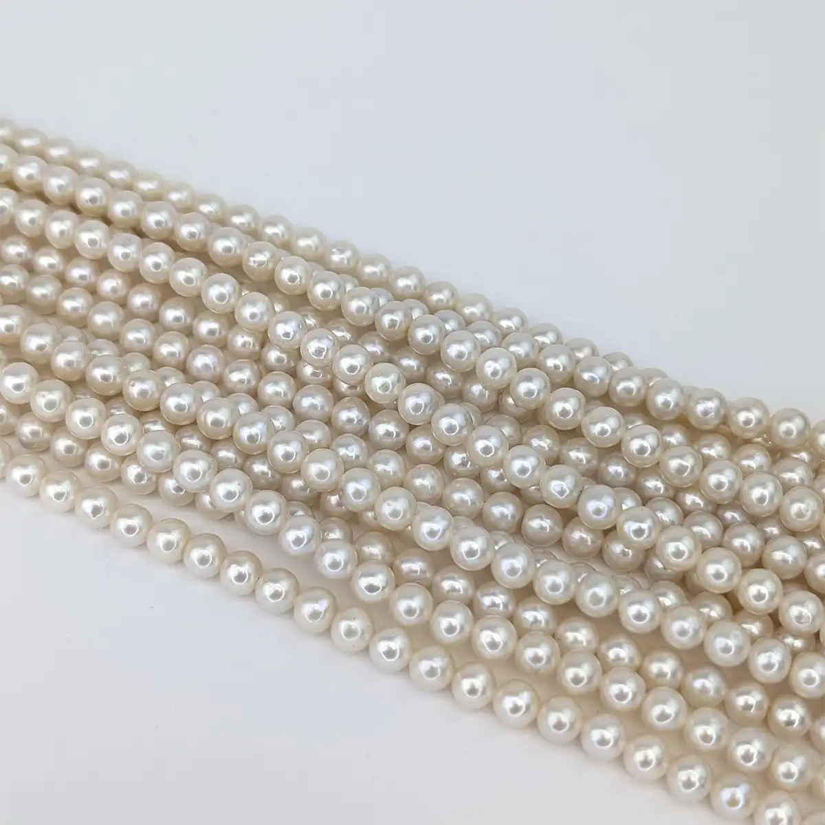 Freshwater Akoya-like Stringing Pearls White 5.5-6mm