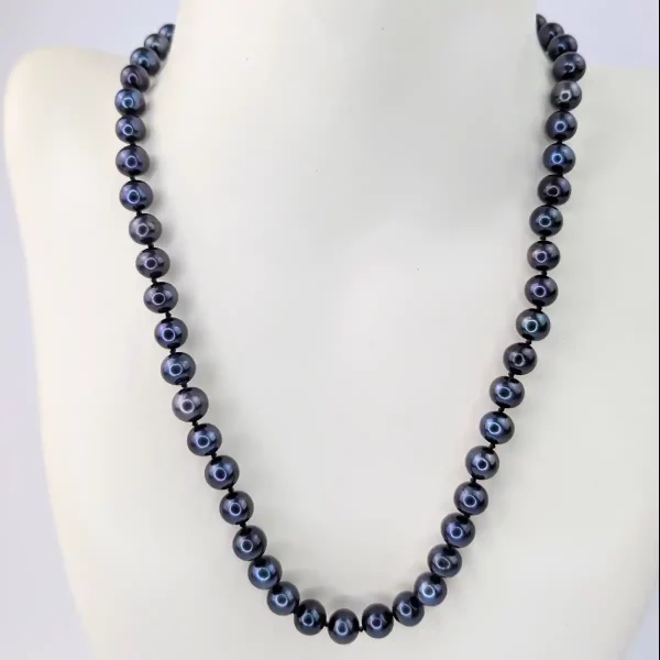 Black Pearl Necklace with Magnetic Clasp